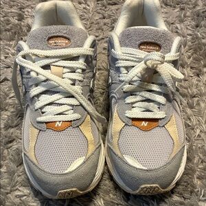 New Balance Gray and Tan Athletic Sneakers